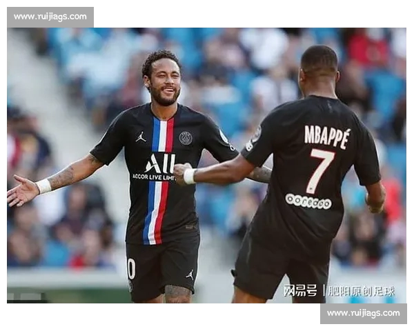 高清足球赛事直播APP下载指南畅享全球赛场精彩即时比分数据分析权威解说 - 副本 (23) - 副本 - 副本 - 副本 - 副本 - 副本 - 副本 - 副本